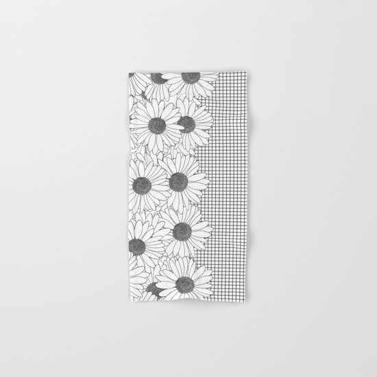 Daisy Grid on Side Hand & Bath Towel