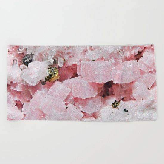 ROSE QUARTZ AND GOLD / GEOMETRIC ABSTRACT PATTERN AND TEXTURE Beach Towel