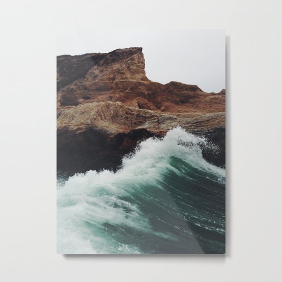 Montaña Wave Metal Print