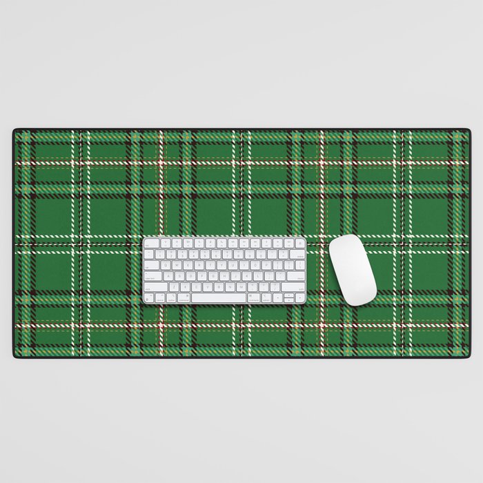 Green Tartan Plaid Christmas Pattern Desk Mat