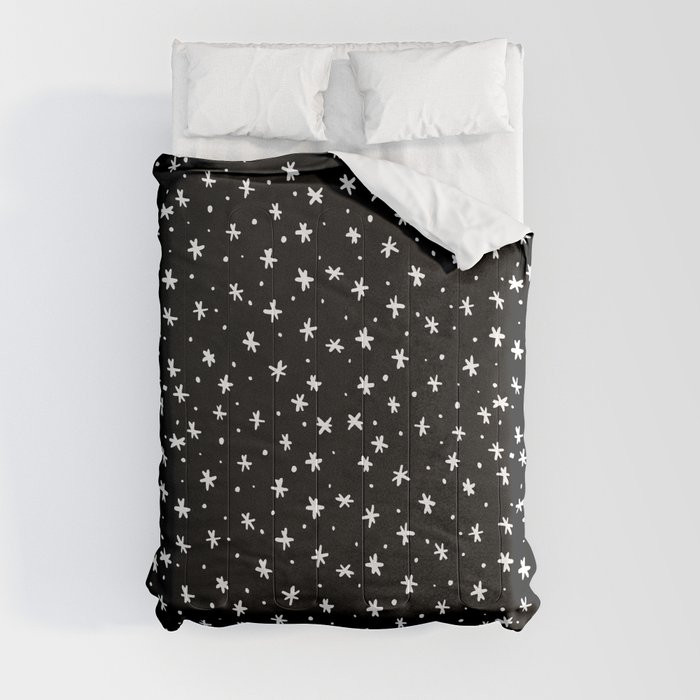 Stars and dots - black and white Comforter