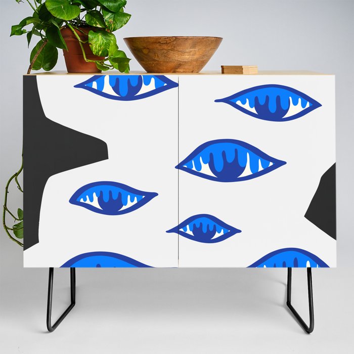 The crying eyes 3 Credenza