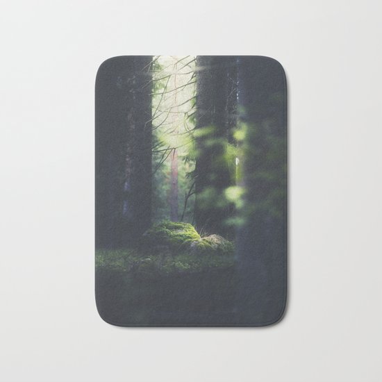 Never trust a fairy Bath Mat
