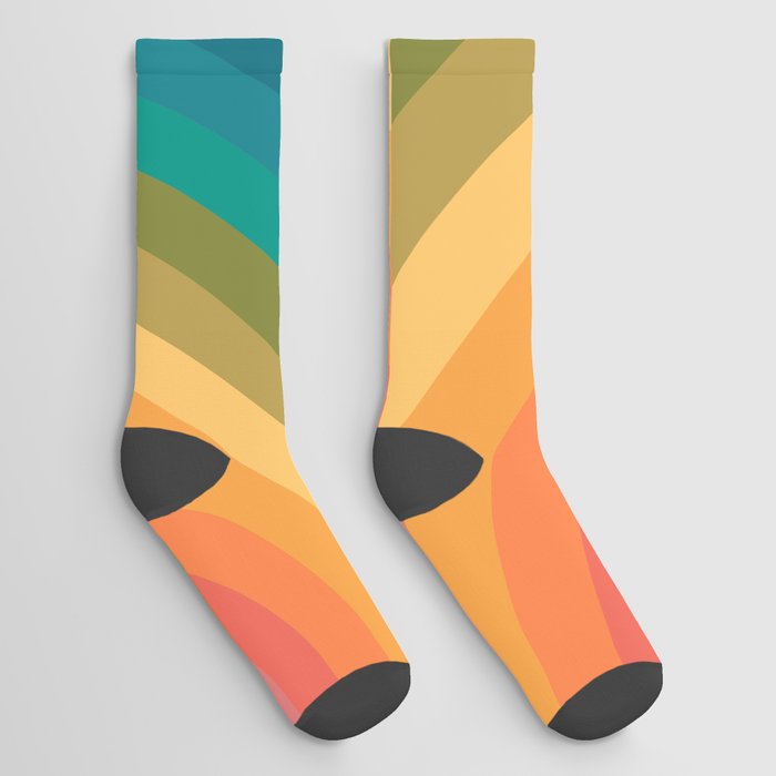 Overlapping Retro Rainbows Cool to Warm Colors Socks