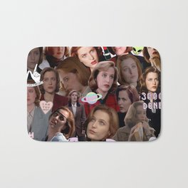 I'm a Medical Doctor! Bath Mat | Agentscully, Xfile, X File, Thetruthisoutthere, Gilliananderson, Popart, Ufo, Danascully, Foxmulder, Pattern 