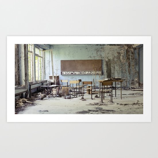 Chernobyl - школа Art Print