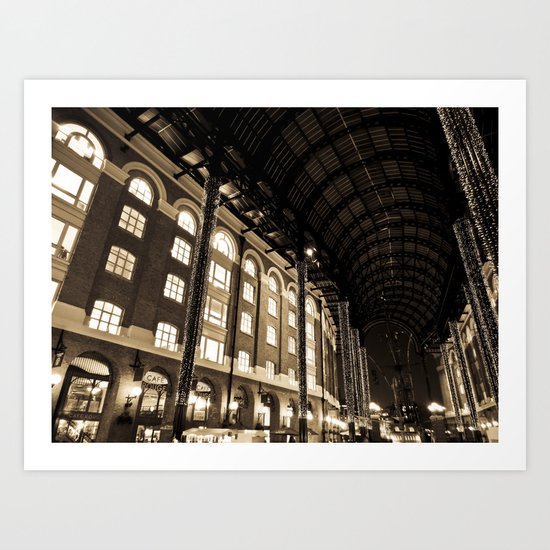 Hay's Galleria London Art Print