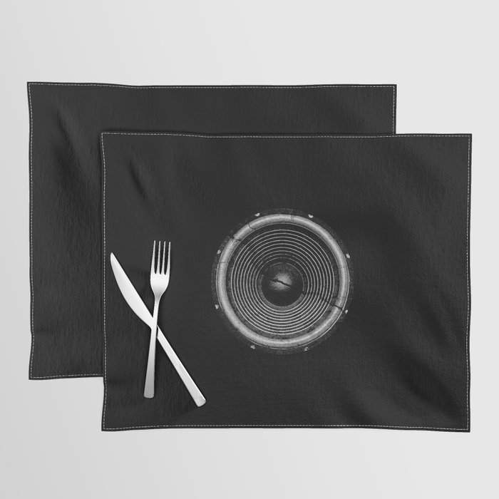 Cracked speaker Placemat