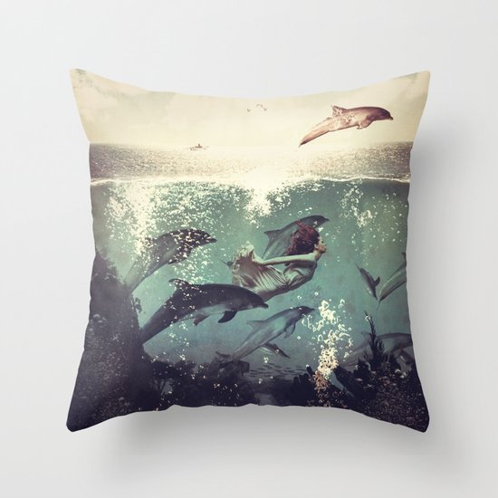 My favourite morning race Throw Pillow