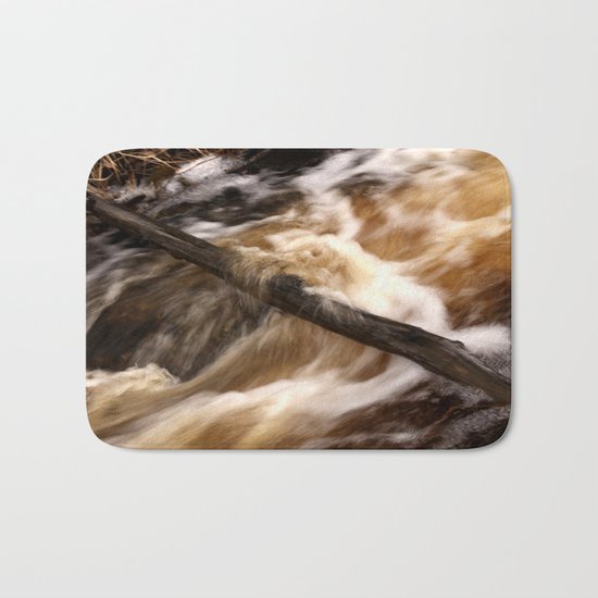 Flowing Water Bath Mat