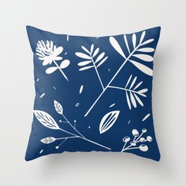 Midnight flowers Throw Pillow