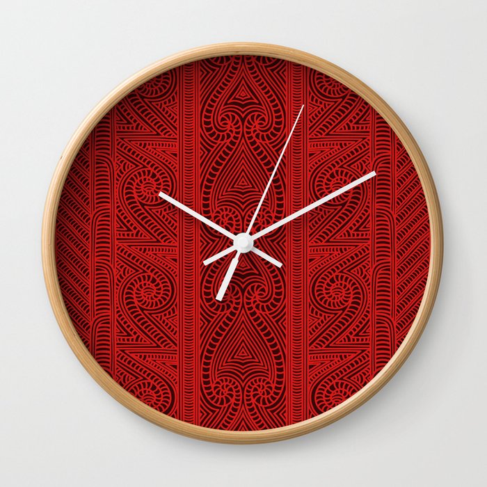 Maori tribal pattern – The Whakairo art of carving Wall Clock