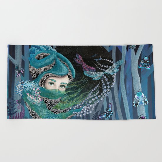 Forest eyes Beach Towel
