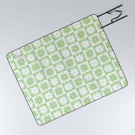 Green And White Checkered Flower Pattern Picnic Blanket