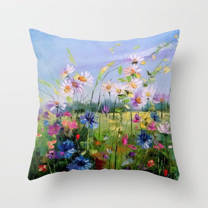 Blooming field Throw Pillow