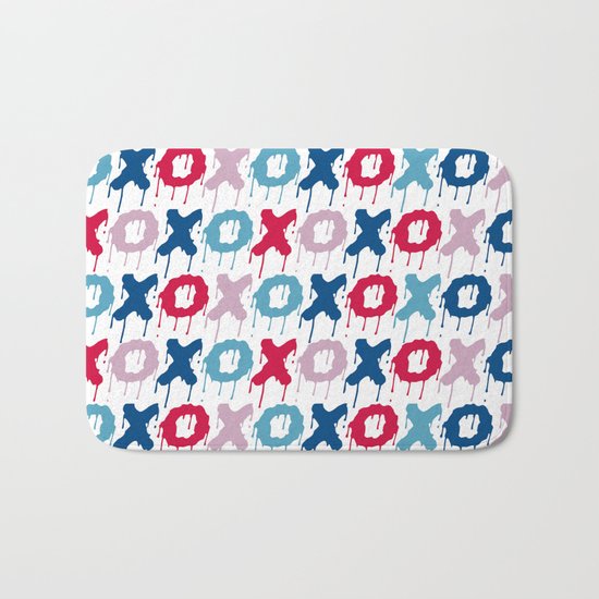 X O PATTERN Bath Mat