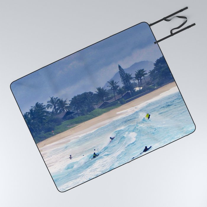 Surfers in Strong Waves at OAHU West Shore - HAWAII Picnic Blanket