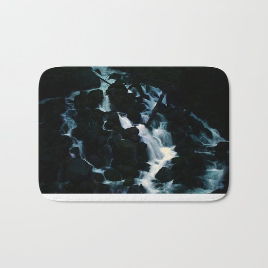 The Waterfall Bath Mat