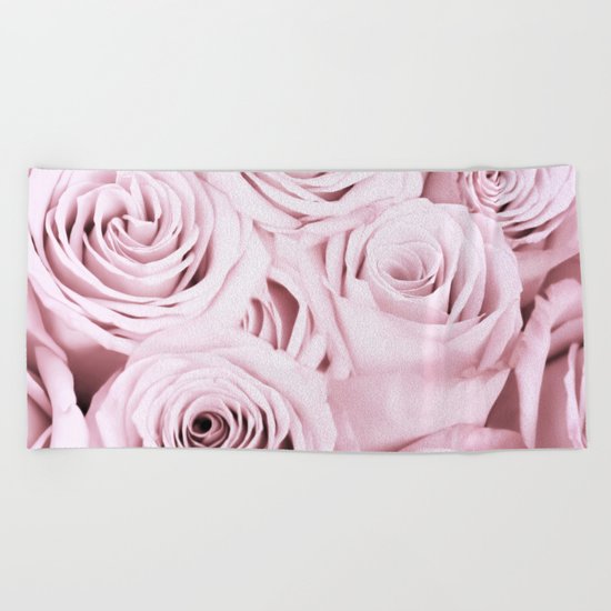 Pink Roses Flowers - Rose and flower pattern Beach Towel