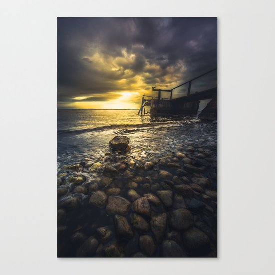 Man in the maze Canvas Print