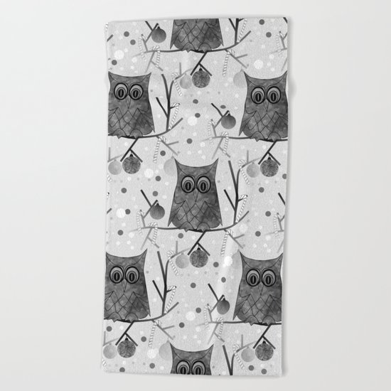 Black And White Owls Beach Towel
