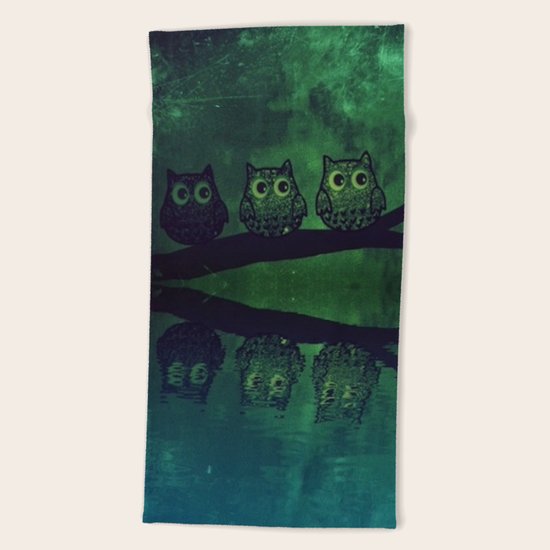 owl-86 Beach Towel