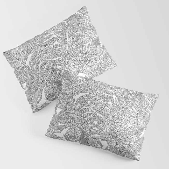 Fern in black and white Pillow Sham