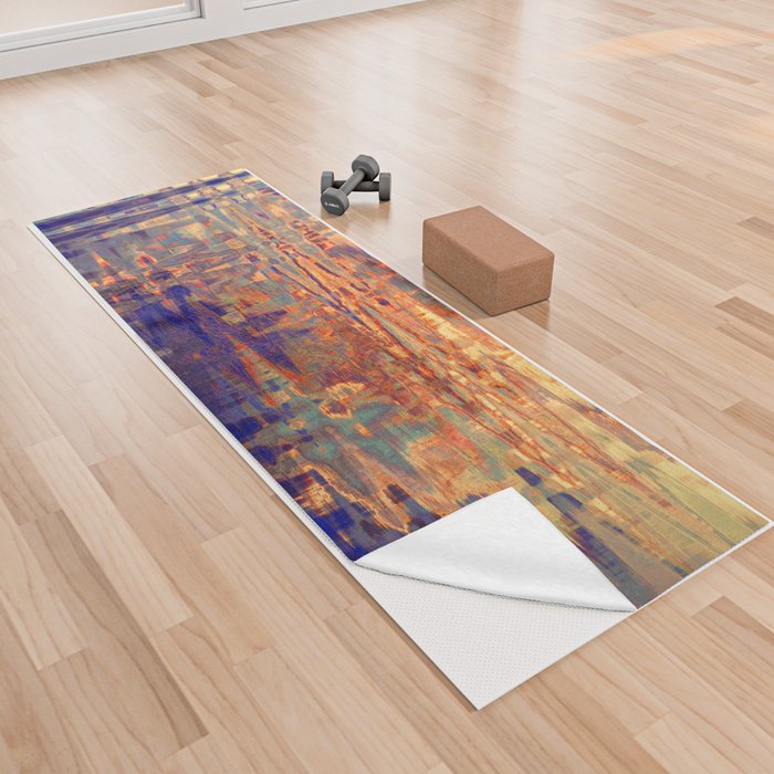 Distorted Zigzag Pattern Yoga Towel