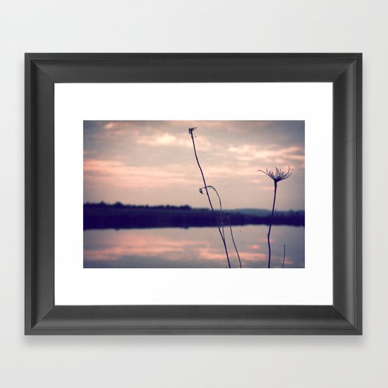 日没 Framed Art Print