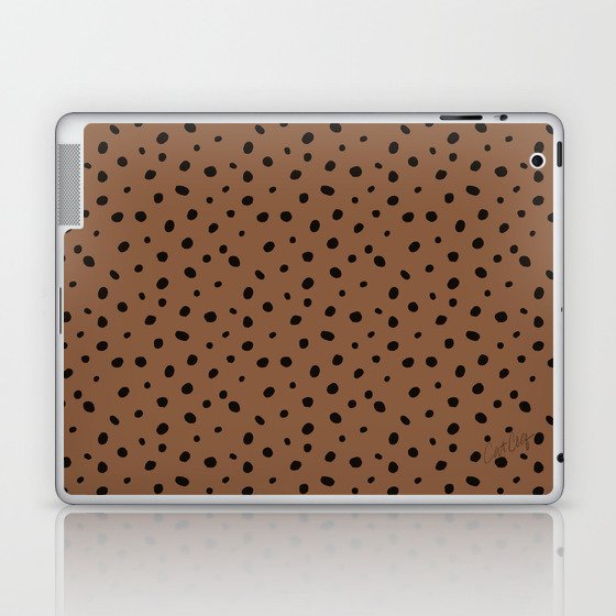 Hand-Drawn Dots – Caramel Laptop & iPad Skin