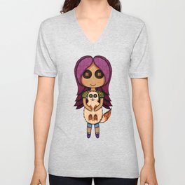 A doll and her cat V Neck T Shirt