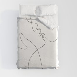 Line art drawing - minimalist kiss. Duvet Cover