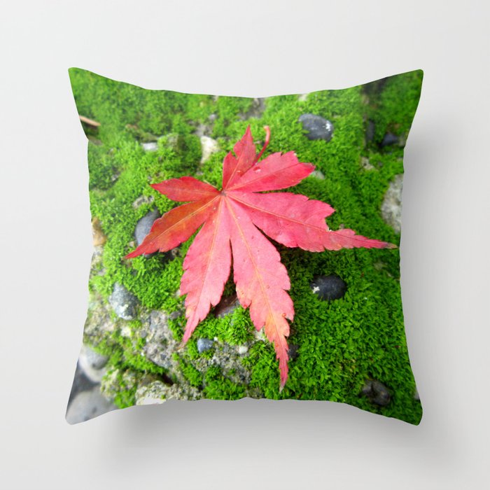 Leaf Zen Throw Pillow