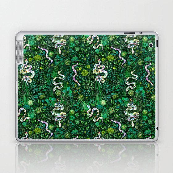 Serpents Colorés dans L'Herbe (Colorful Snakes in the Grass)  Laptop & iPad Skin