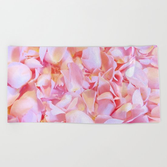 Pink flower petals - Beautiful floral rose roses background Beach Towel