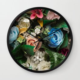 Beautiful Colorful Roses Wall Clock