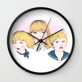 Mina bestyr Wall Clock