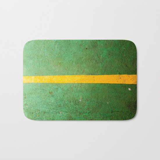 Yellow light Between Bath Mat