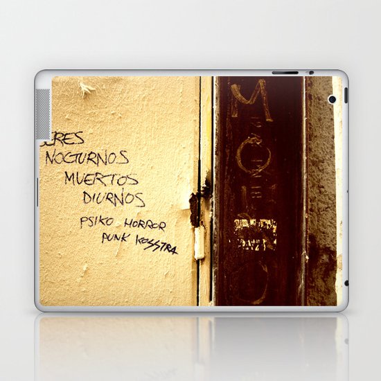 Palabras en la calle Laptop & iPad Skin