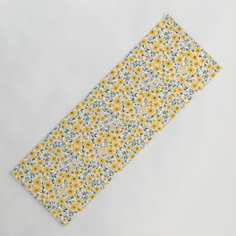 Seamless floral pattern, Small yellow flowers. White background. Modern floral pattern.  Yoga Mat