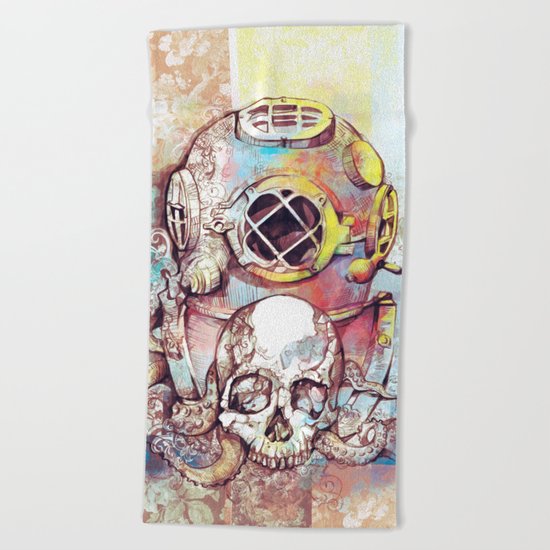 vintage floral skull Beach Towel