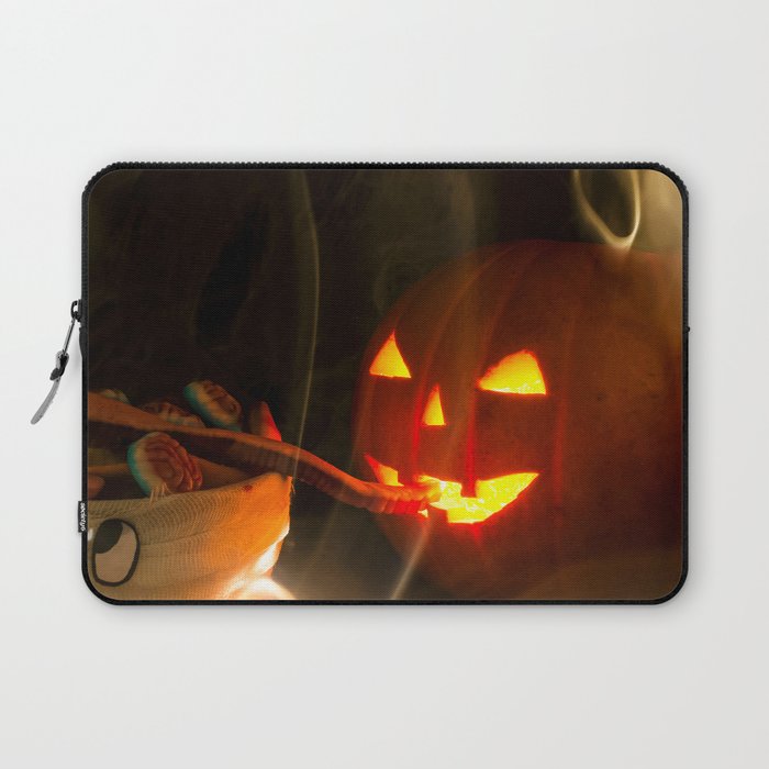 Halloween Pumpkin Head Jack O Lantern Eating Mummy Brains Laptop Sleeve