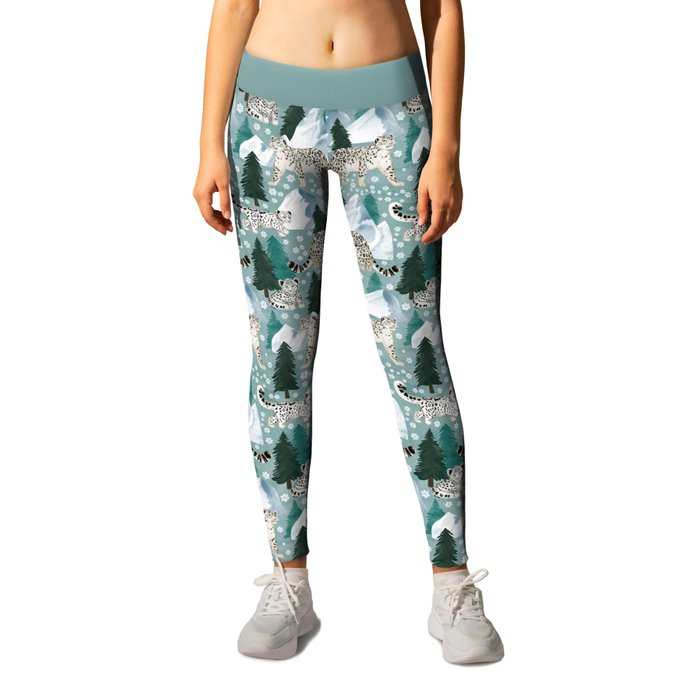 Snow Leopards on a Snowy Day Leggings