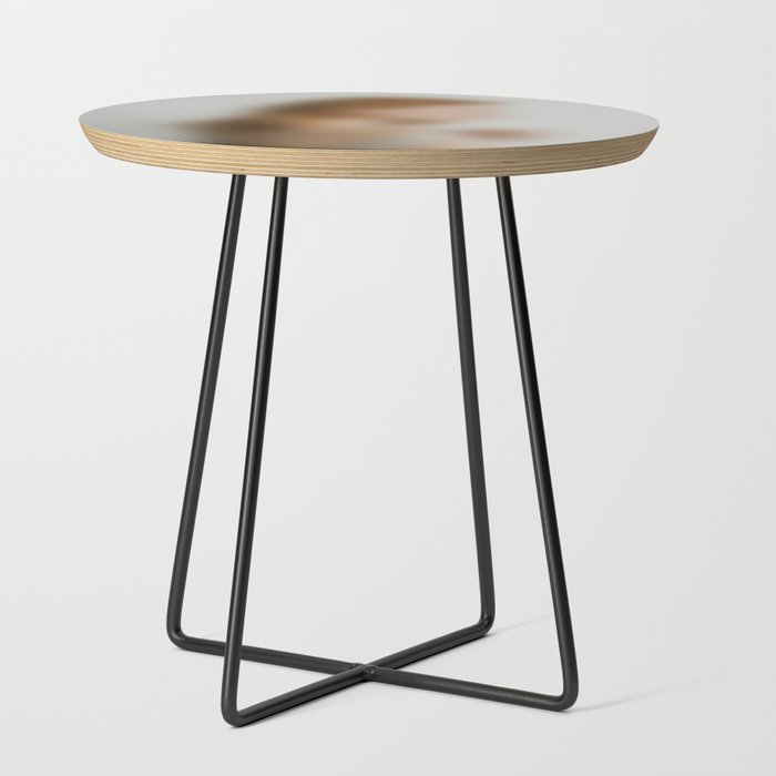 Blurred portrait: Allure Side Table