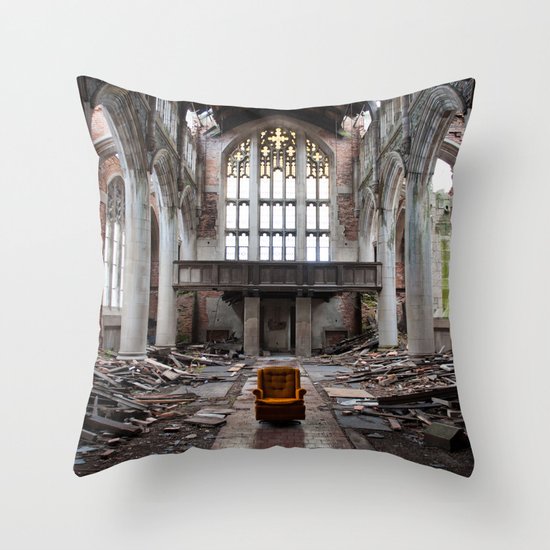 Gary Throw Pillow
