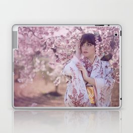 春 "Haru" Laptop & iPad Skin