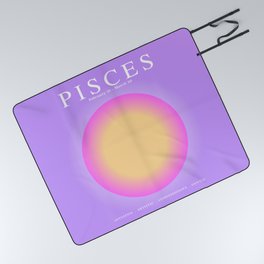 Pisces - Astrology Zodiac Aura Gradient  Picnic Blanket