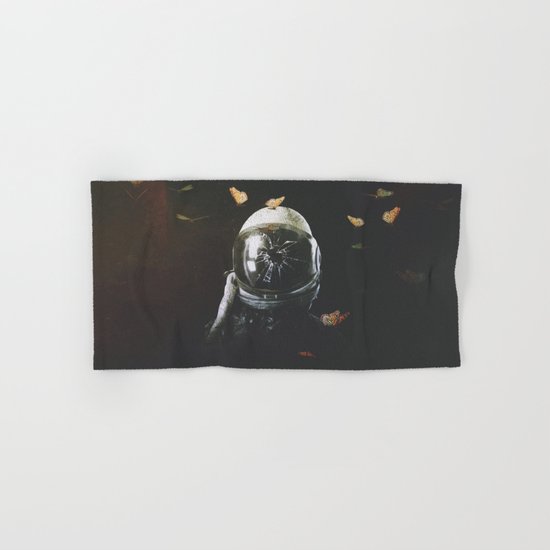 surrounded Hand & Bath Towel