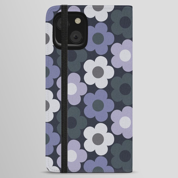 Monochromatic retro floral pattern iPhone Wallet Case