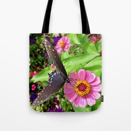 Butterfly on Pink Zinnia Tote Bag